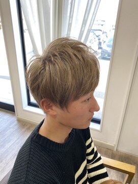 スピニングヘアティアナ(spinning hair Tiana.) ミルクティーベージュ、メンズショート