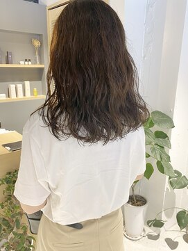 コフィー バイ メルト 吉祥寺(cofy by melt) 【三ツ井純】20代30代大人可愛いニュアンスパーマくせ毛風ミディ