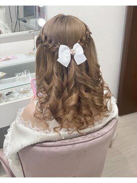 ルノンルージュ(Renon Rouge) 編み込みハーフアップアレンジ