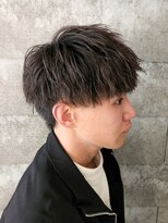 ニアウ 伊勢崎連取店(Niau)&nbsp;刈り上げショートマッシュニュアンスパーマメンズ