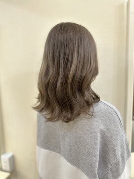 クラナ(clana) グレージュカラー