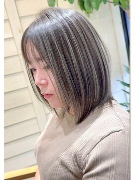 モアナ バイ ヘッドライト 二俣川店(Moana by HEADLIGHT) Moana【二俣川】#ボブ#ハイライト#白髪ぼかし#ブリーチ