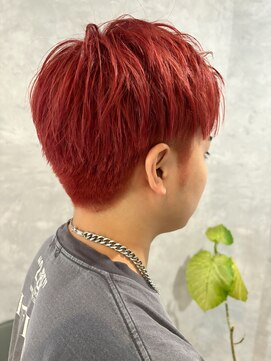 ルーツ(Roots) メンズカット/レッドカラー/派手髪