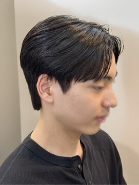 ビッケメンズヘア(Vicke Men's hair) フェザーパーマセンターパートダウンパーマニュアンスパーマ韓国