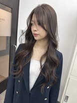 アマテラスゼロ 新宿(AMATELAS zero)&nbsp;大人レイヤースタイル/上品なグレージュ/明るめグレージュレイヤ