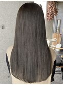 オリーブベージュ ブリーチ無しカラー 透明感ストレート 20代