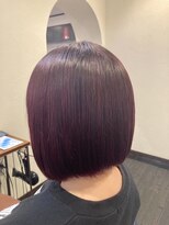 フェリーク ウジヤマダ(feerique UJIYAMADA)&nbsp;人気のチェリーピンクカラー♪［秋冬カラー,暖色カラー,ボブ］