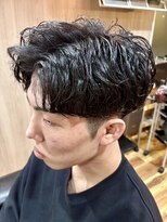 リラックス(Re:LUCK'S) ツイストスパイラル弱め、センターパート