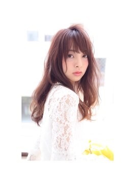 フレアジェネラス(FLEAR generous) 【柔らかい印象を出したい方×似合わせカット×ピンクベージュ】