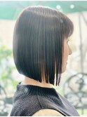 前下がりボブ