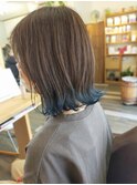 ボブ×ブルーの裾カラー