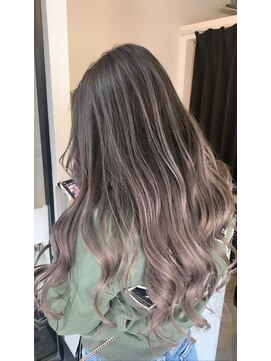 ラフ 難波店(LAFF) #黒髪#ボブルフ#ネビージュ#小顔#ワンレン