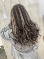 ラビス 浦和(Lovis) デザインカラー/レイヤーカット/ウェットヘア/夏のヘアアレンジ