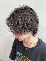 フィフス トウキョウ (fifth TOKYO)&nbsp;ツイストスパイラルパーマ波巻きスパイラル刈り上げマッシュ