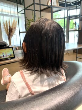 ユリイカビヨウシツ キッズ外ハネボブ