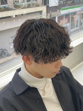 ジーニー 本厚木(Genie) マッシュパーマ/ウルフ/アッシュブラック/カルマパーマ[本厚木]