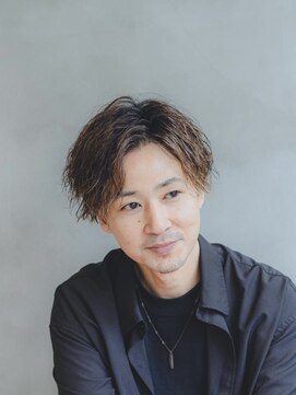 ニーイチイチ(211) メンズ縦落ちツイストスパイラル/刈り上げ