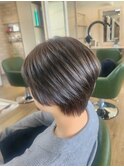 グレージュ◎ショートボブ