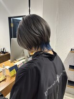 ダンボ(DUMBO)&nbsp;ショートウルフカット