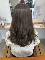 レナータヘアカロ(Renata hair Caro)&nbsp;爽やかカラーオリーブベージュ