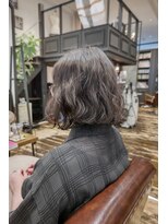 ナビッジ(NABIGE)&nbsp;ややドライな無造作パーマ　　　スタイリスト今村