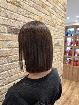 エ フュチュール(et Futur) ストレートボブ