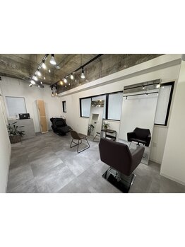 【2席のみの貸切空間】他のお客様に気を遣わない！マンツーマンの隠れ家サロン