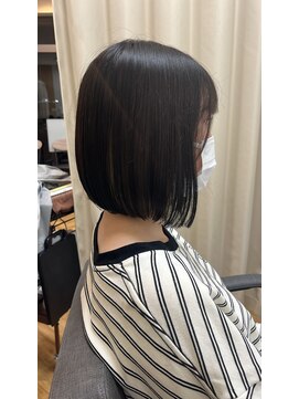 前下がりショート×アッシュカラー