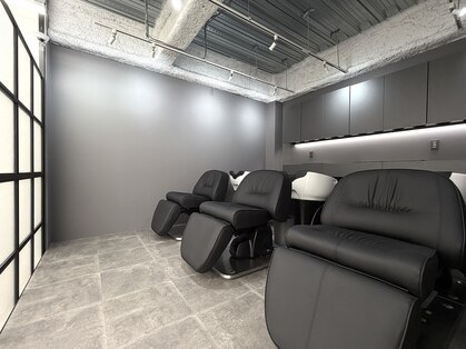 モアナ バイ ヘッドライト 大和店(Moana by HEADLIGHT)の写真