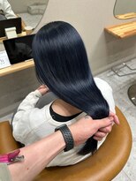 シカ 神戸三宮元町店(Cica) ブルーブラック ダブルカラー ブリーチ 三ノ宮