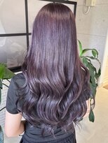 アンニュ(annuy)&nbsp;髪質改善 艶髪 20代 韓国風巻き アッシュブラウン 透明感カラー