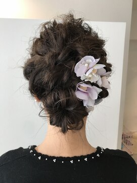 ロア ヘアーアンドビューティー(LOA hair&beauty) エレガントアップスタイル