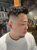 フリーク バーバーショップ 都島店(FREAK BARBER SHOP) リバースパーマスキンフェードN