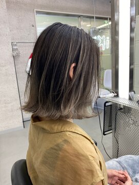 イキ 表参道(iki omotesando) モード/無造作ウェーブ/大人ガーリー[表参道駅]