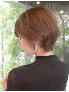 ティアラ 桜木町(TIARA) ひし形ショート/20代/30代/40代/大人美人ショート/ハイライト