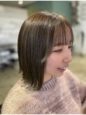 カーキグレージュ