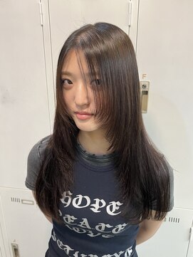 ナンバー アンフィール 渋谷(N° anfeel) レイヤーカット×酸性ストレート