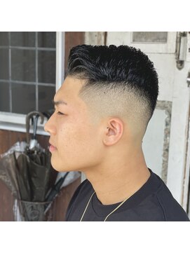 エルエー 大津店(L.A) スタイリスト【上岡】スキンフェード　サイドパート