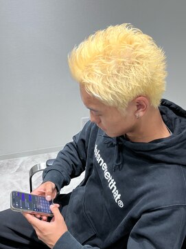 ジェントル(GENTLE) 抜きっぱなし　ブロンドスパイキーショート