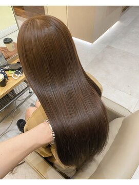 ジーナ 新宿(Zina) ブリーチなしカラー/透明感カラー/グレージュ/ベージュ/韓国ヘア