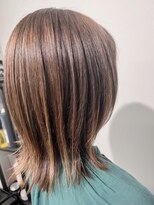 美容室 グリリ(guriri)&nbsp;ハイライト/レイヤーボブ/外ハネボブ/くびれボブ/ミディアム