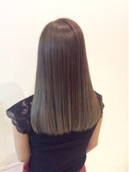 ストリープ トータルビューティーサロン(STREEP total beauty salon)の写真/髪の広がりや、ダメージにお悩みの方にオススメ！酸熱トリートメントで、憧れのうるツヤヘアに♪