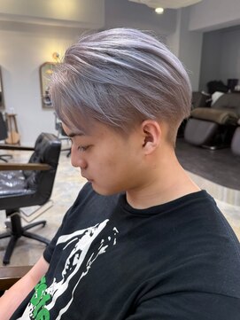 コレット 大宮(collet) ハイトーン/ホワイトシルバー/ケアブリーチ