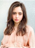 大人の抜け感ミディアムウェーブ