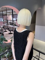 イル(il)&nbsp;ホワイトブロンド