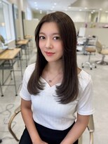 サボ(sabo)&nbsp;韓国ヘア/顔まわり/韓国レイヤー/前髪カット/小顔/韓国風