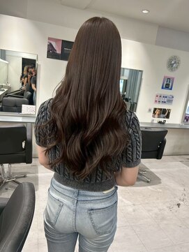 キング 心斎橋店(K!ng) ハイライトカラーミルクティーベージュレイヤーカット