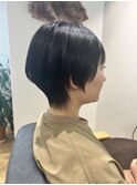 タイトなショートスタイル