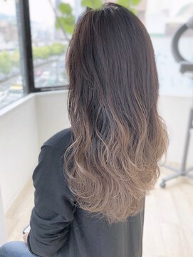 リアン(Lien) gradation×beige/熊田佳奈子