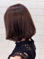 スタンス(stance) 女の子を可愛く見せるピンクベージュヘアー☆